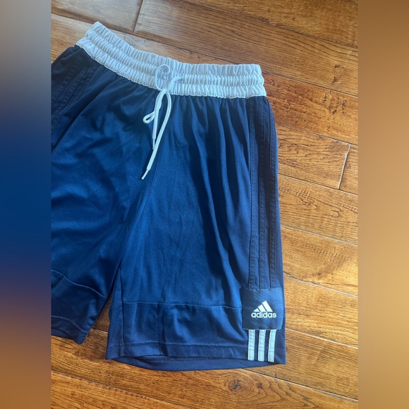 Adidas Shorts Men’s Basketball Club Navy White Size L - Picture 6 of 14